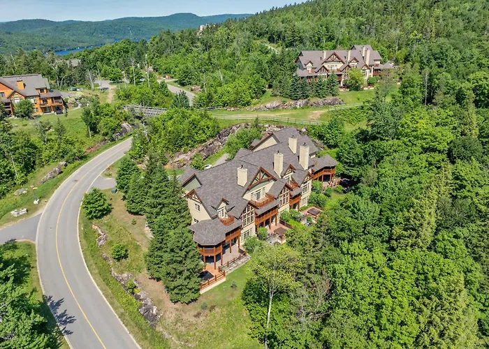 Pet Friendly hotel: Tremblant Prestige - Panache 638